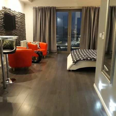 Apartament Onyx Poznań Zewnętrze zdjęcie
