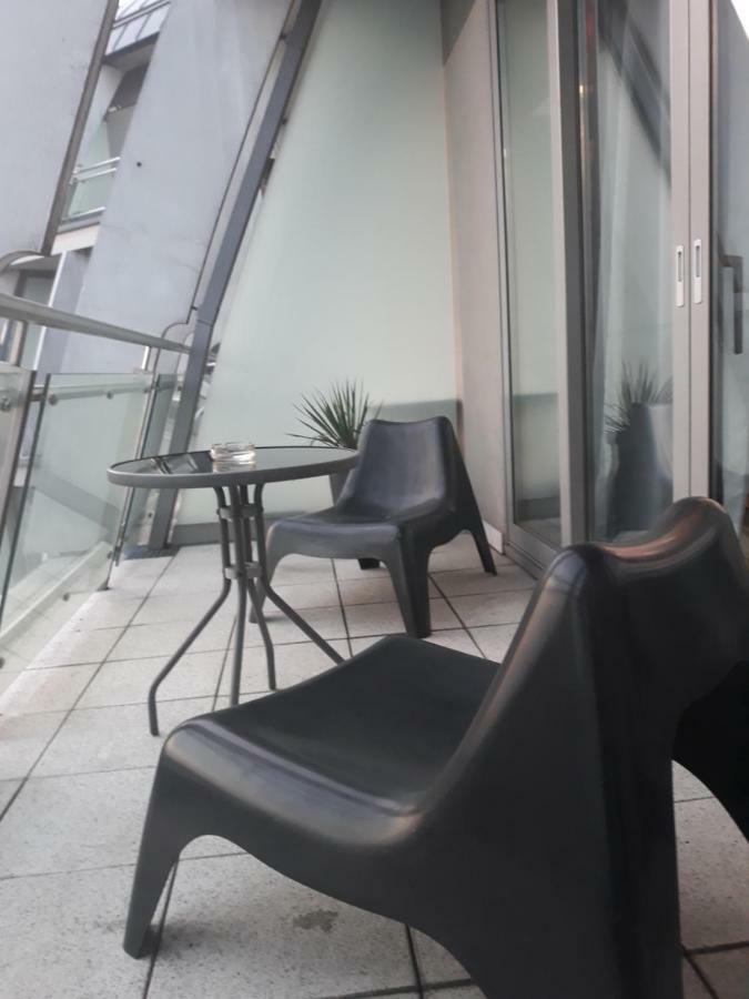 Apartament Onyx Poznań Zewnętrze zdjęcie